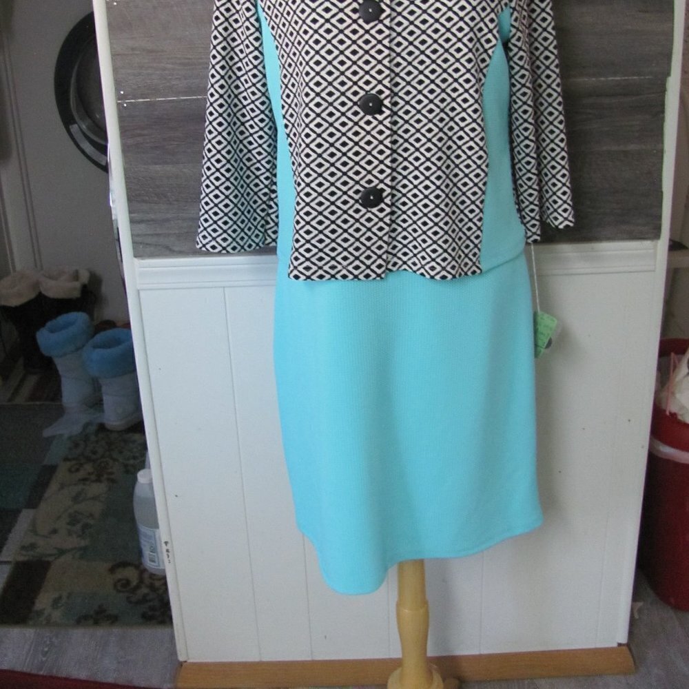 PAPILLON BLANC LADIES 2 PIECE DRESS SET - Picture 13 of 16